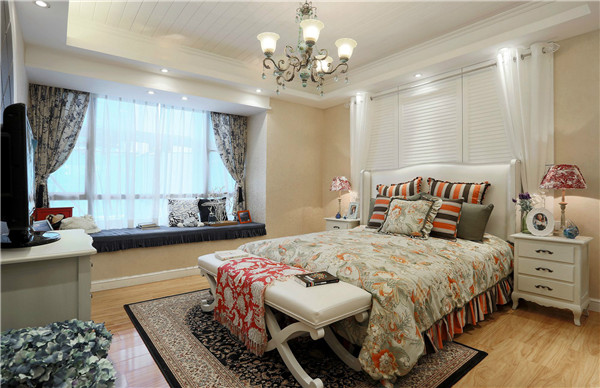 沈陽裝修公司90平米兩室「地中海」裝修風(fēng)格案例圖