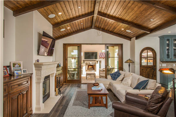 沈陽匯錦華府130平「地中?！寡b修設計風格案例